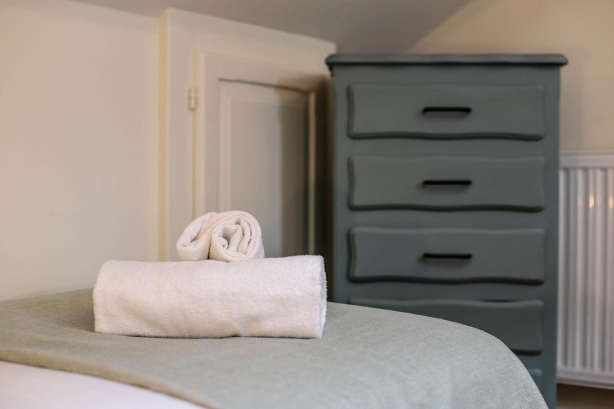Chez Maminou - 8 Couchages Parking Proche Centre Apartment Annecy Bagian luar foto